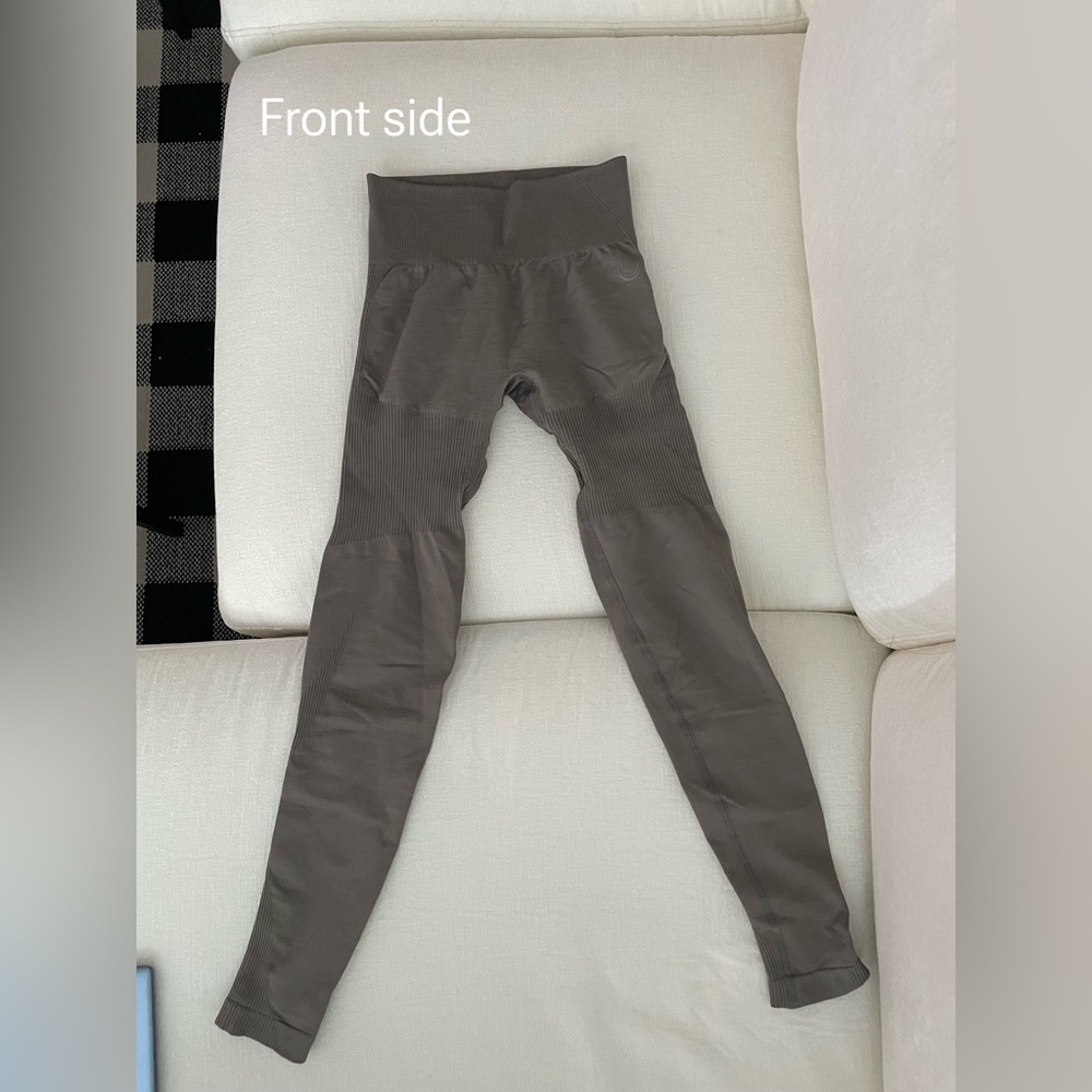 Lazuli Label BBL leggings